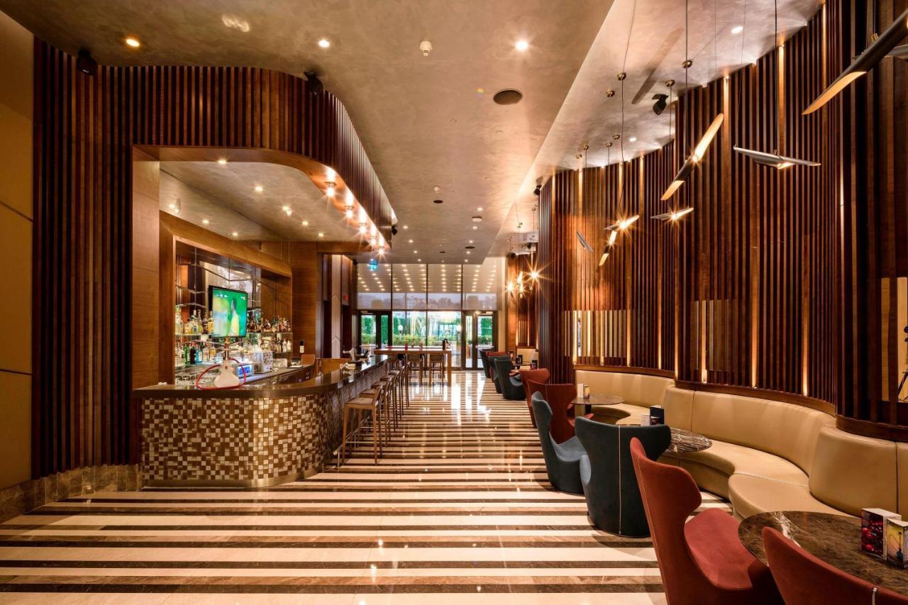 Sheraton Grand Istanbul Atasehir Bagian luar foto