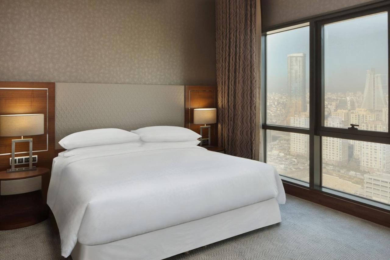 Sheraton Grand Istanbul Atasehir Bagian luar foto