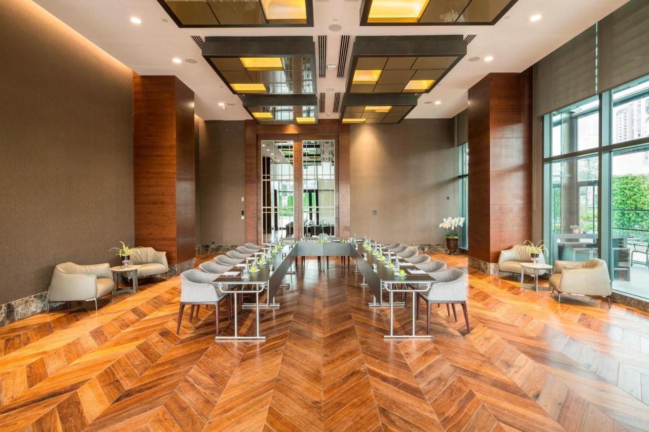 Sheraton Grand Istanbul Atasehir Bagian luar foto